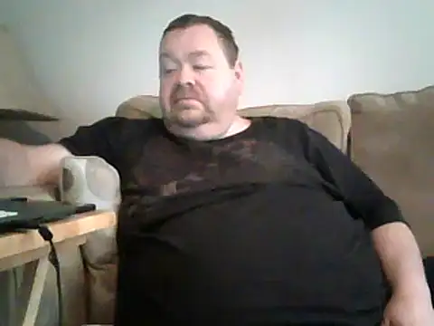 Snapshot of hitman_35 chatting on January 2025 10:42:01 PM hitman 35 online show from January 2025 10:42:01 PM