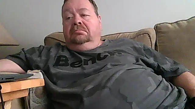 Snapshot of hitman_35 chatting on June 2026 09:27:01 PM hitman 35 online show from June 2026 09:27:01 PM