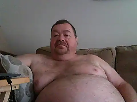 Snapshot of hitman_35 chatting on December 2025 05:01:01 PM hitman 35 online show from December 2025 05:01:01 PM