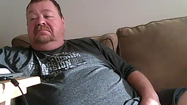 Snapshot of hitman_35 chatting on June 2026 02:20:02 AM hitman 35 online show from June 2026 02:20:02 AM