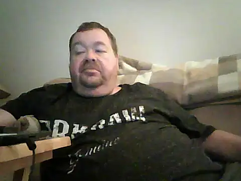 Snapshot of hitman_35 chatting on October 2025 05:12:02 AM hitman 35 online show from October 2025 05:12:02 AM