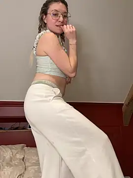 carlaaa online show from February 2026 09:58:01 PM