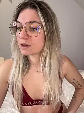 carlaaa online show from February 2026 09:56:02 PM