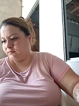 Snapshot of carola_hotwife chatting on September 2025 03:23:02 PM carola hotwife online show from September 2025 03:23:02 PM