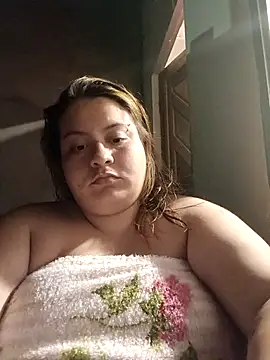 Snapshot of carola_hotwife chatting on October 2025 09:49:01 PM carola hotwife online show from October 2025 09:49:01 PM