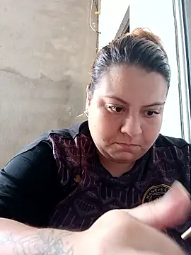 Snapshot of carola_hotwife chatting on September 2025 01:40:02 PM carola hotwife online show from September 2025 01:40:02 PM
