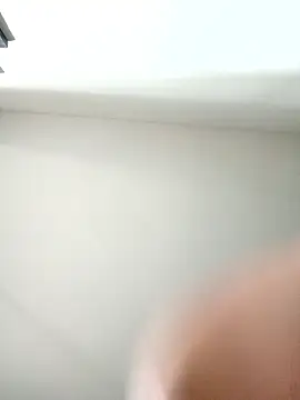 Snapshot of carola_hotwife chatting on December 2025 12:39:01 PM carola hotwife online show from December 2025 12:39:01 PM