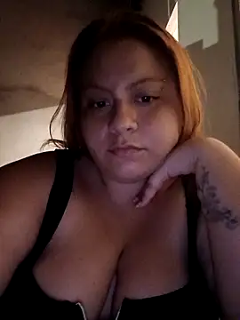 Snapshot of carola_hotwife chatting on October 2025 09:49:01 PM carola hotwife online show from October 2025 09:49:01 PM