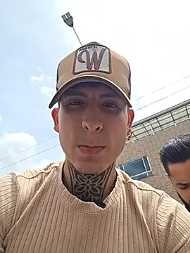 Snapshot of christangel_96_ chatting on October 2025 04:15:02 PM christangel 96 online show from October 2025 04:15:02 PM