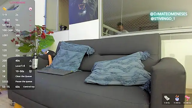 Snapshot of MattMeness chatting on November 2025 08:50:01 AM MattMeness online show from November 2025 08:50:01 AM