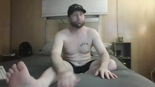 Edward LongCock online show from April 2026 06:05:01 AM