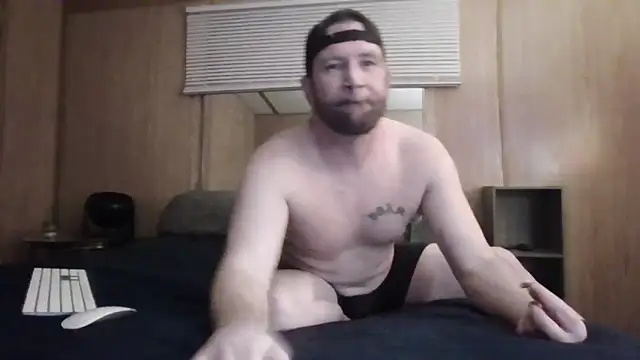 Edward LongCock online show from May 2026 01:42:01 AM