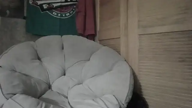 Edward LongCock online show from July 2026 06:36:01 AM