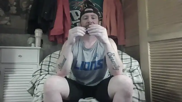 Edward LongCock online show from July 2026 05:27:01 AM