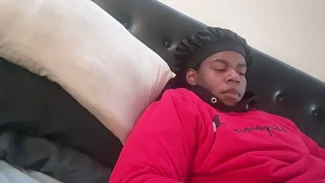 Snapshot of tokenkingtn chatting on December 2025 01:43:02 PM tokenkingtn online show from December 2025 01:43:02 PM