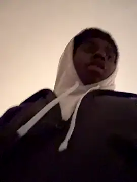 Snapshot of tokenkingtn chatting on November 2025 01:26:02 PM tokenkingtn online show from November 2025 01:26:02 PM