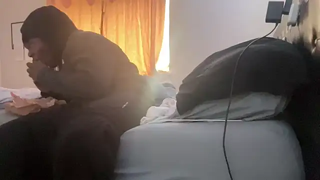 Snapshot of tokenkingtn chatting on November 2025 04:17:02 PM tokenkingtn online show from November 2025 04:17:02 PM