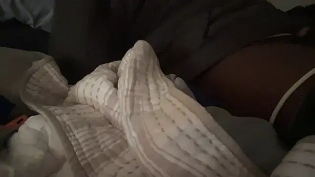 Snapshot of tokenkingtn chatting on November 2025 01:37:02 PM tokenkingtn online show from November 2025 01:37:02 PM