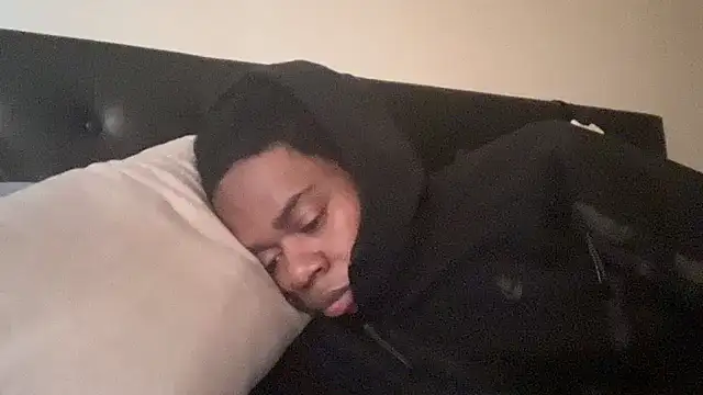 Snapshot of tokenkingtn chatting on November 2025 01:34:02 PM tokenkingtn online show from November 2025 01:34:02 PM