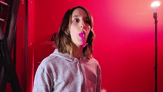 Ambar Roux  online show from March 2026 12:42:01 PM