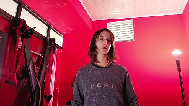 Ambar Roux  online show from March 2026 12:49:02 PM