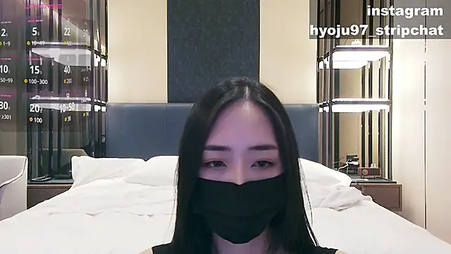 Snapshot of hyoju97 chatting on February 2025 11:11:02 AM hyoju97 online show from February 2025 11:11:02 AM