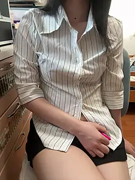 Snapshot of Mei_0906 chatting on July 2026 01:45:02 AM Mei 0906 online show from July 2026 01:45:02 AM
