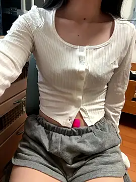 Mei 0906 online show from October 2025 06:14:01 AM