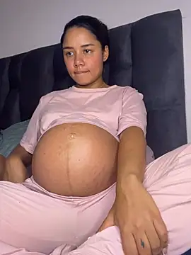  Luana online show from March 2026 01:05:02 AM