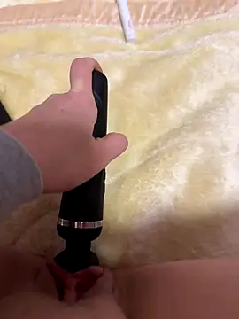 luisa1 online show from December 2025 08:13:02 AM