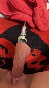 luisa1 online show from April 2026 06:43:01 PM