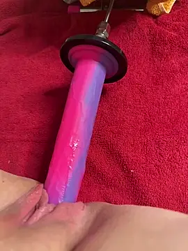 luisa1 online show from February 2026 07:48:01 PM