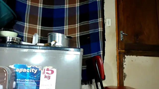 boobassymom online show from May 2026 08:42:02 PM
