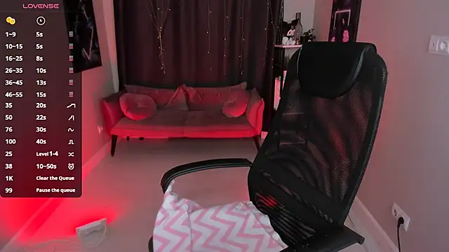 Bunny  of love online show from March 2025 01:40:02 PM