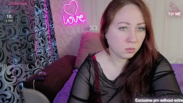 KellyCrystall online show from February 2026 08:14:01 AM