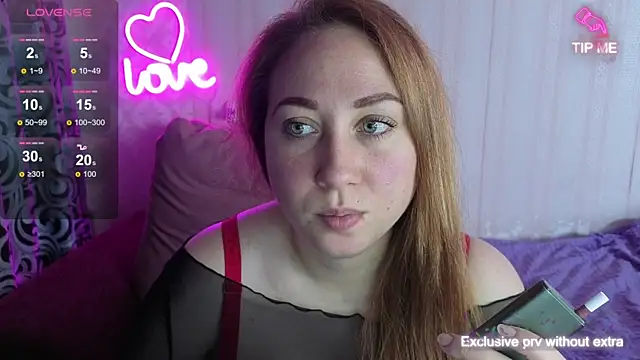 KellyCrystall online show from September 2025 06:29:02 AM