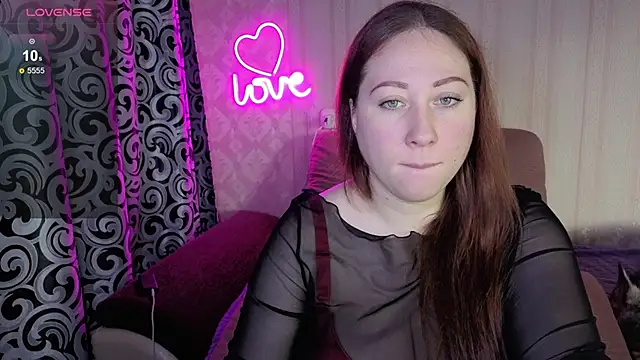 KellyCrystall online show from November 2025 06:07:01 AM