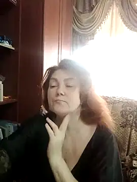Snapshot of Madame-Butterfly chatting on March 2025 12:43:02 PM Madame-Butterfly online show from March 2025 12:43:02 PM