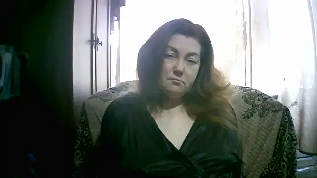 Snapshot of Madame-Butterfly chatting on October 2025 04:38:01 AM Madame-Butterfly online show from October 2025 04:38:01 AM