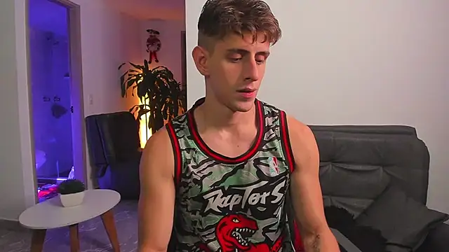 Jasperjoness online show from December 2024 11:08:02 PM