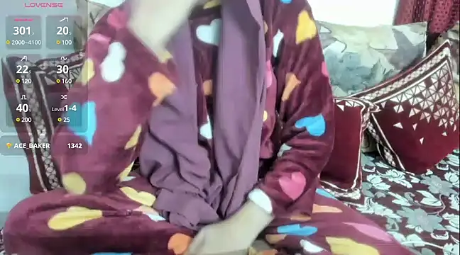 Reika 01 online show from December 2024 02:46:02 AM