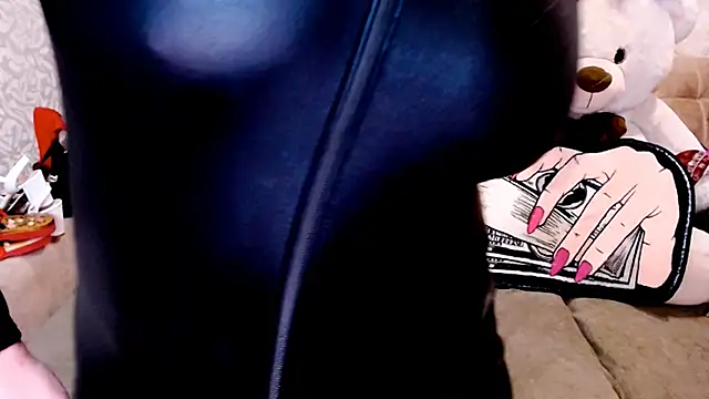 SiberiabBerry online show from April 2026 02:48:01 AM