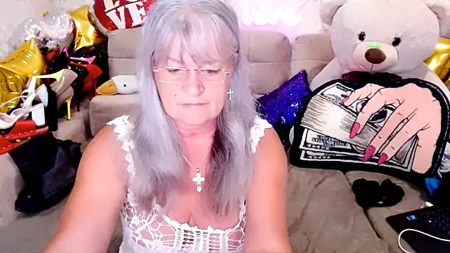 Snapshot of SiberiabBerry chatting on July 2026 01:06:02 PM SiberiabBerry online show from July 2026 01:06:02 PM