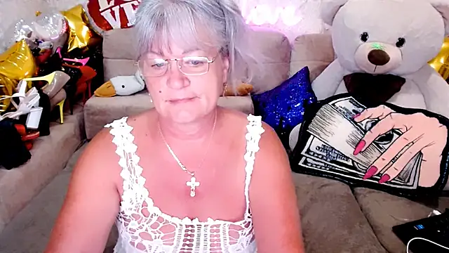 Snapshot of SiberiabBerry chatting on July 2026 08:19:01 PM SiberiabBerry online show from July 2026 08:19:01 PM