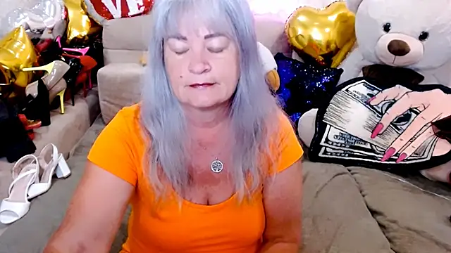 Snapshot of SiberiabBerry chatting on June 2026 01:11:02 AM SiberiabBerry online show from June 2026 01:11:02 AM