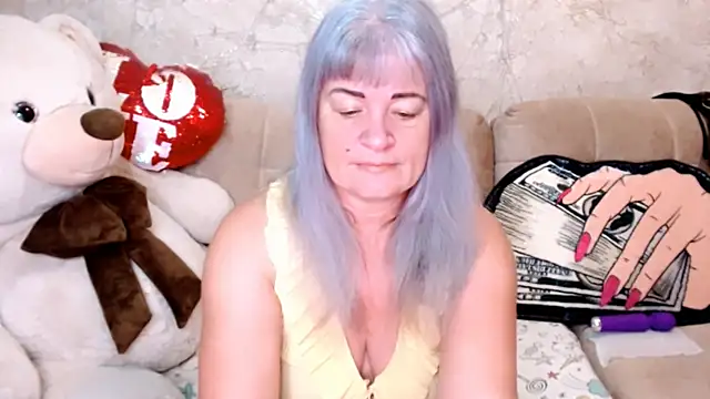 SiberiabBerry online show from November 2025 02:48:01 AM