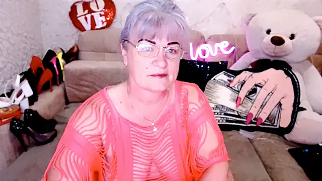 SiberiabBerry online show from May 2026 02:15:02 AM