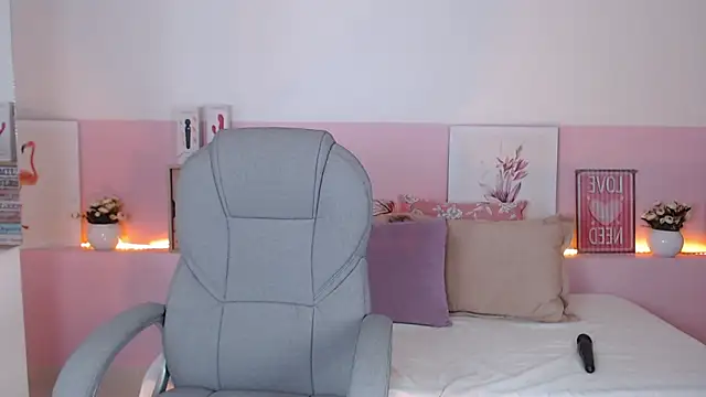 Snapshot of violeta_leon chatting on February 2025 09:31:01 AM violeta leon online show from February 2025 09:31:01 AM