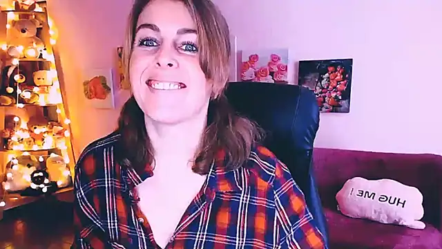 Hot Milady online show from January 2025 08:02:02 AM