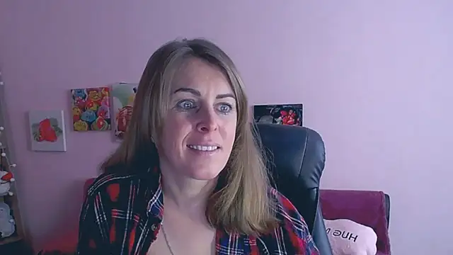 Hot Milady online show from March 2025 08:24:02 AM